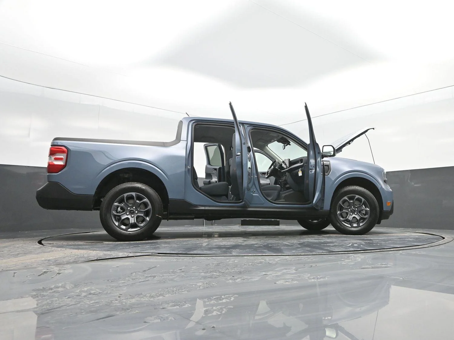 New 2026 Azure Gray Metallic Tri-Coat Ford XLT image 51