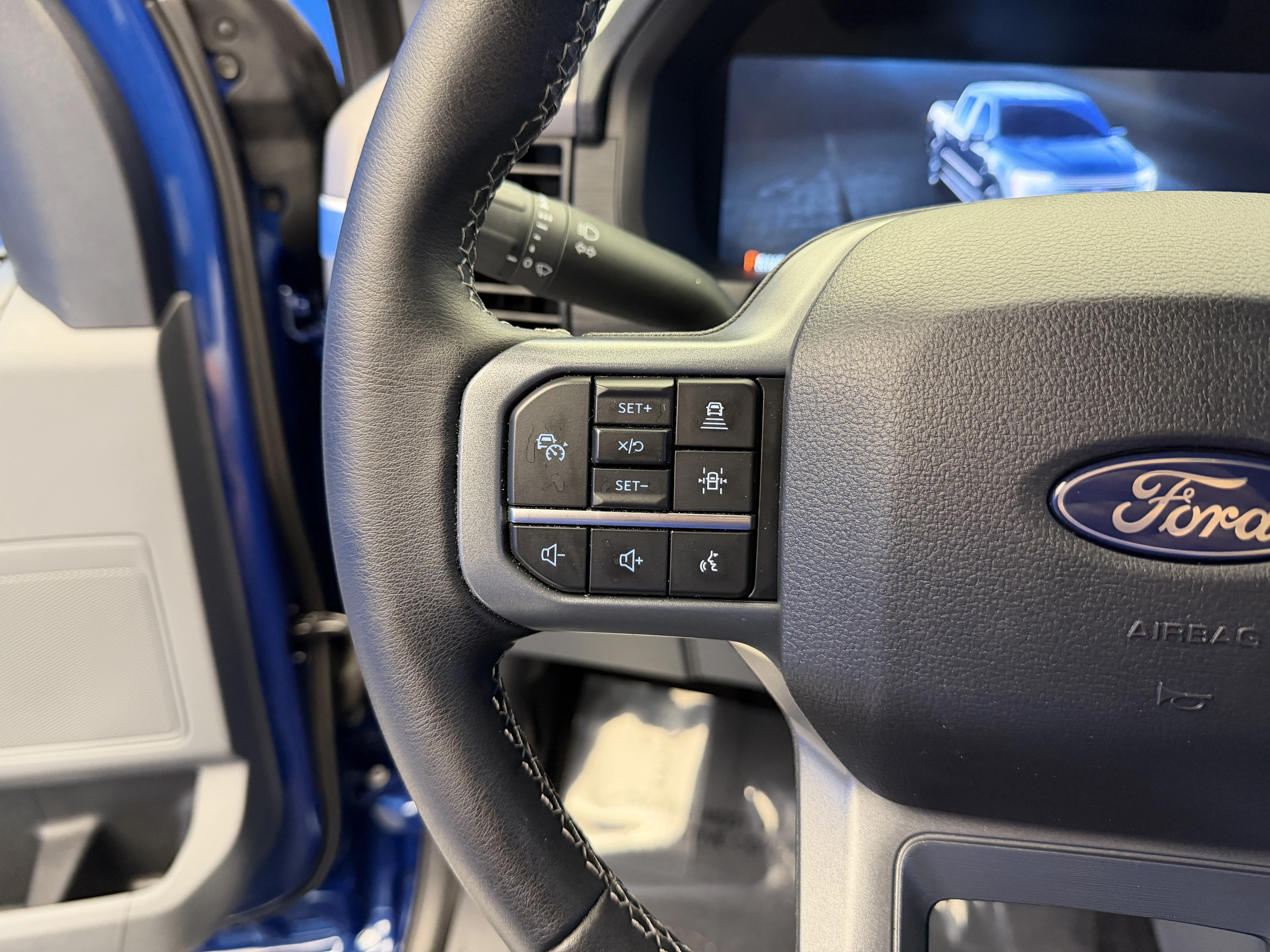 Used 2024 Atlas Blue Metallic Ford XLT image 16