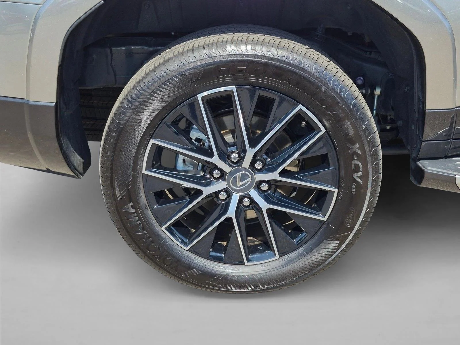 Certified Used 2025 Atomic Silver Lexus PREMIUM PLUS image 23