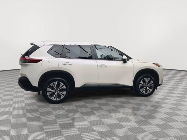 Used 2023 Pearl White Tricoat Nissan SV image 34