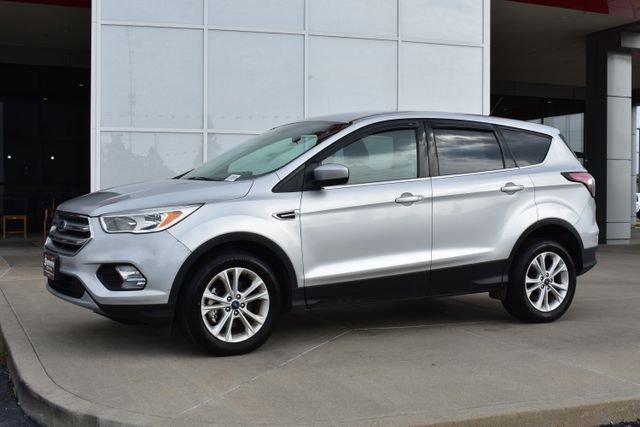 Used 2017 Silver Ford SE image 2