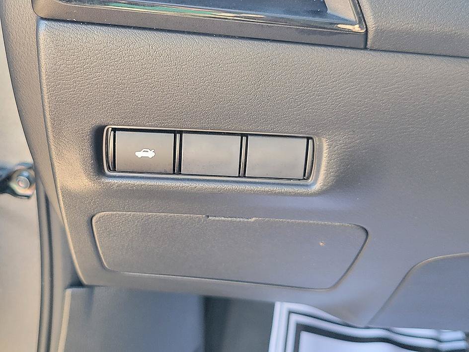 Certified Used 2026 Gun Metallic Nissan SV image 23