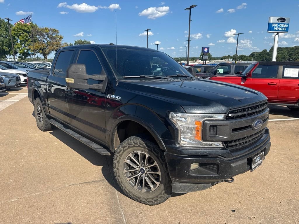 Used 2018 Shadow Black Ford XLT image 5