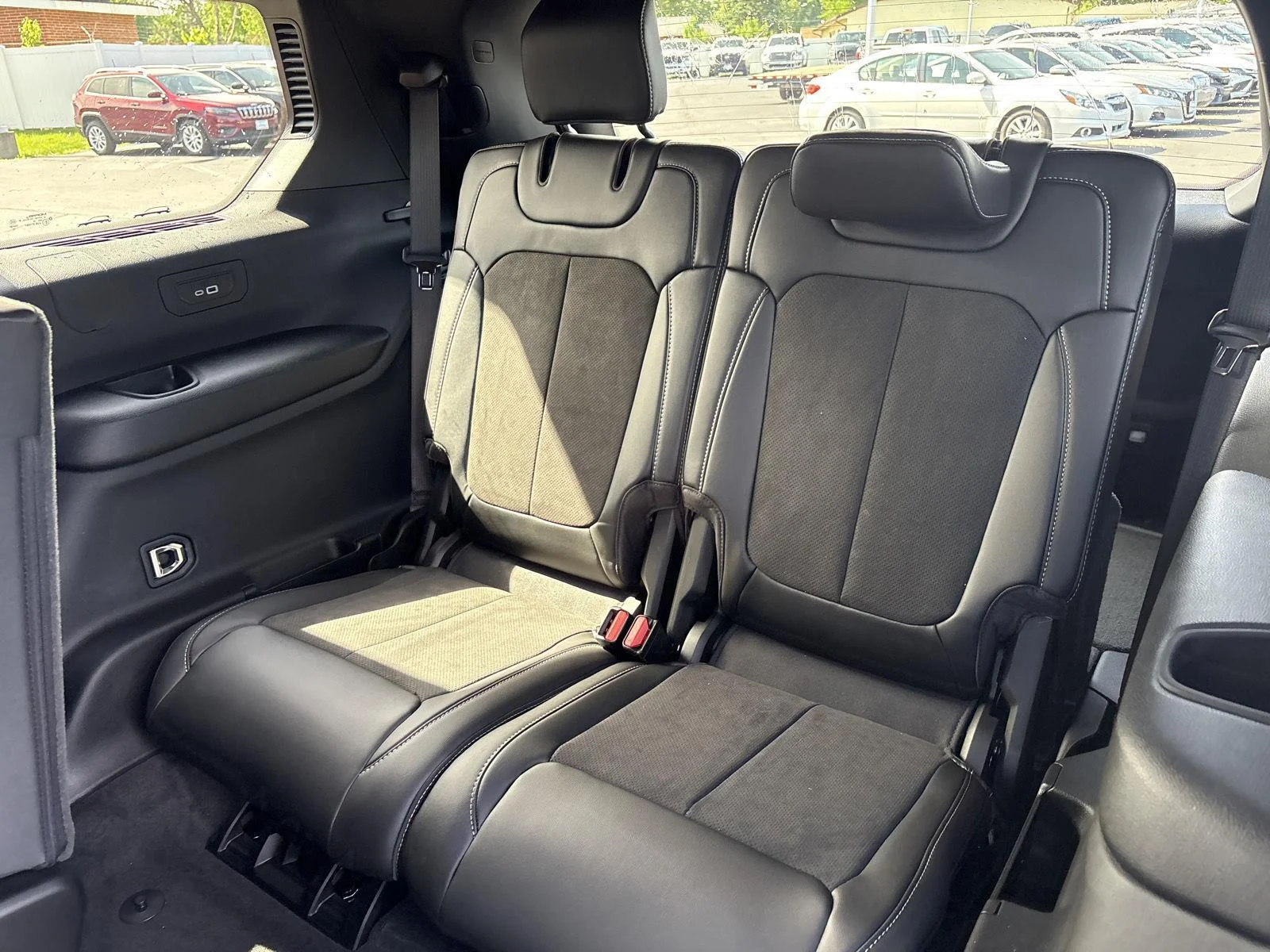 New 2026 Bright White Clearcoat Jeep Laredo Altitude image 11