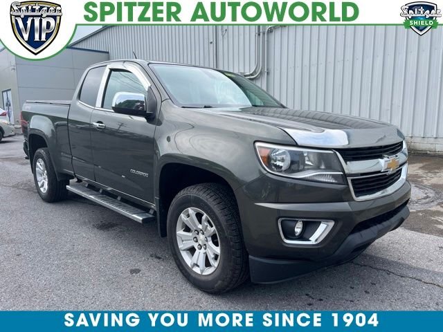 Used 2018 Green Metallic Chevrolet LT image 1