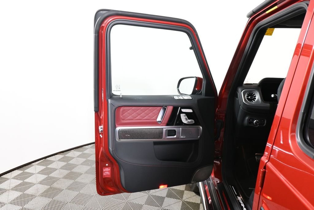 Certified Used 2025 MANUFAKTUR Cardinal Red Metallic Mercedes-Benz G 63 AMG® image 31