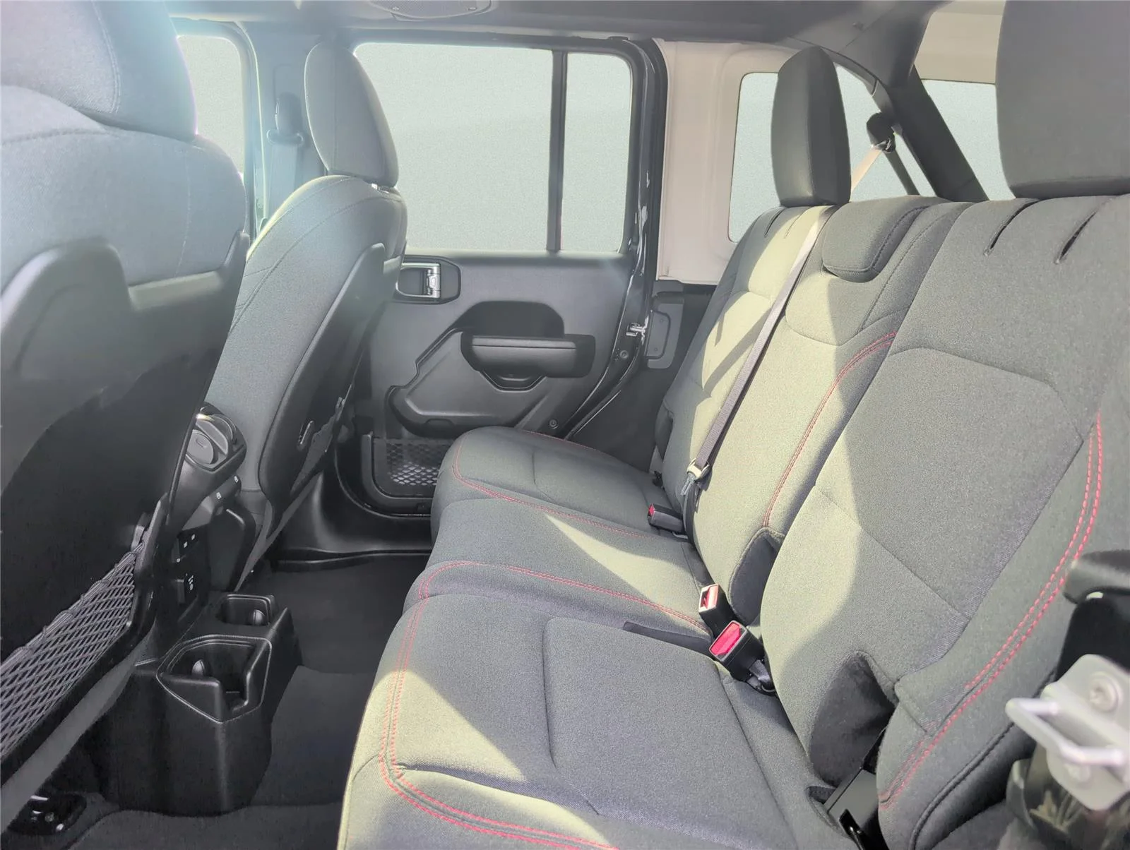 Used 2025 Black Clearcoat Jeep Rubicon image 31