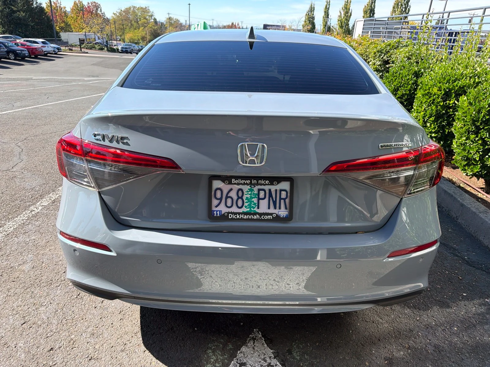 Used 2024 Sonic Gray Pearl Honda Touring image 5