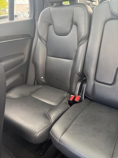 Used 2016 Gray Metallic Volvo T6 Momentum image 26