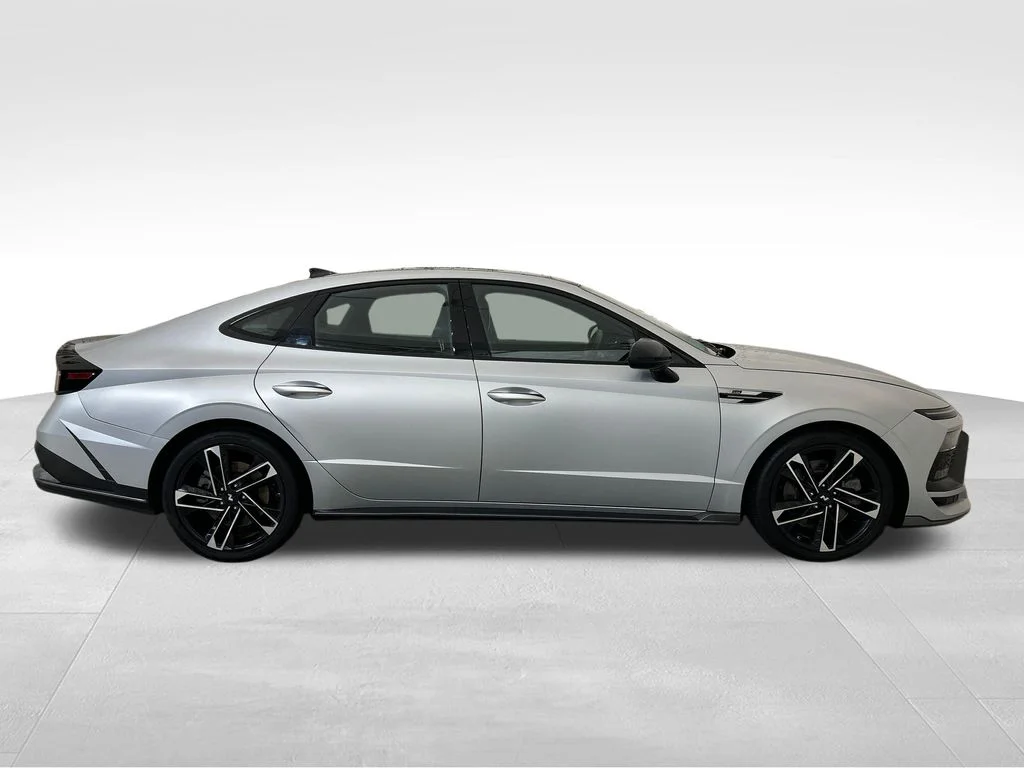 Certified Used 2025 Silver Hyundai N Line image 7