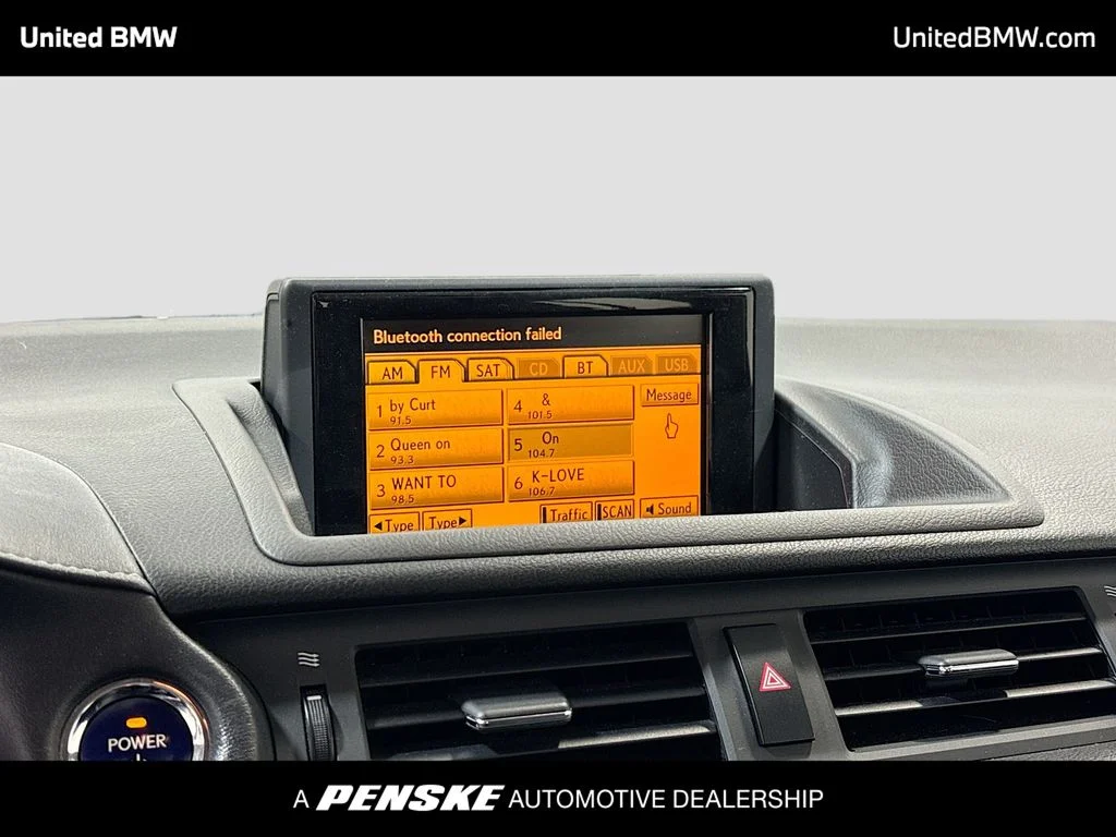 Used 2012 Obsidian Lexus 200h Premium image 8