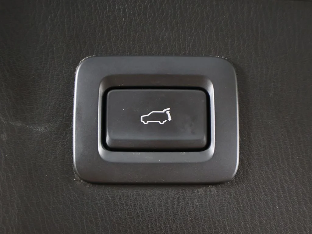 Used 2023 Gray Mazda 2.5 Turbo Signature image 24