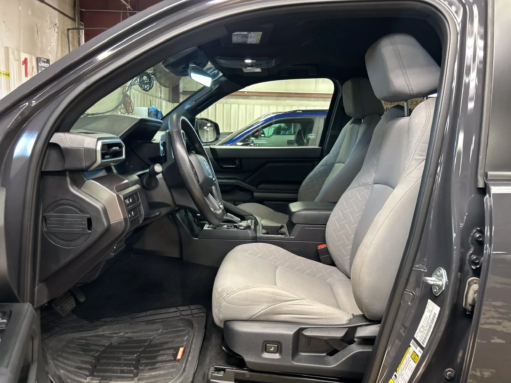 Certified Used 2024  Toyota SR5 image 13