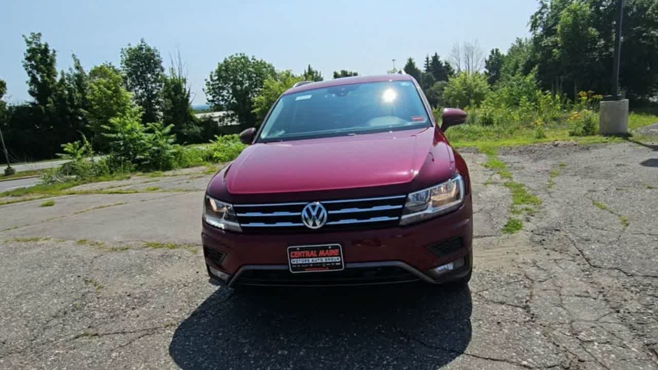 Used 2021 Red Volkswagen SEL image 3
