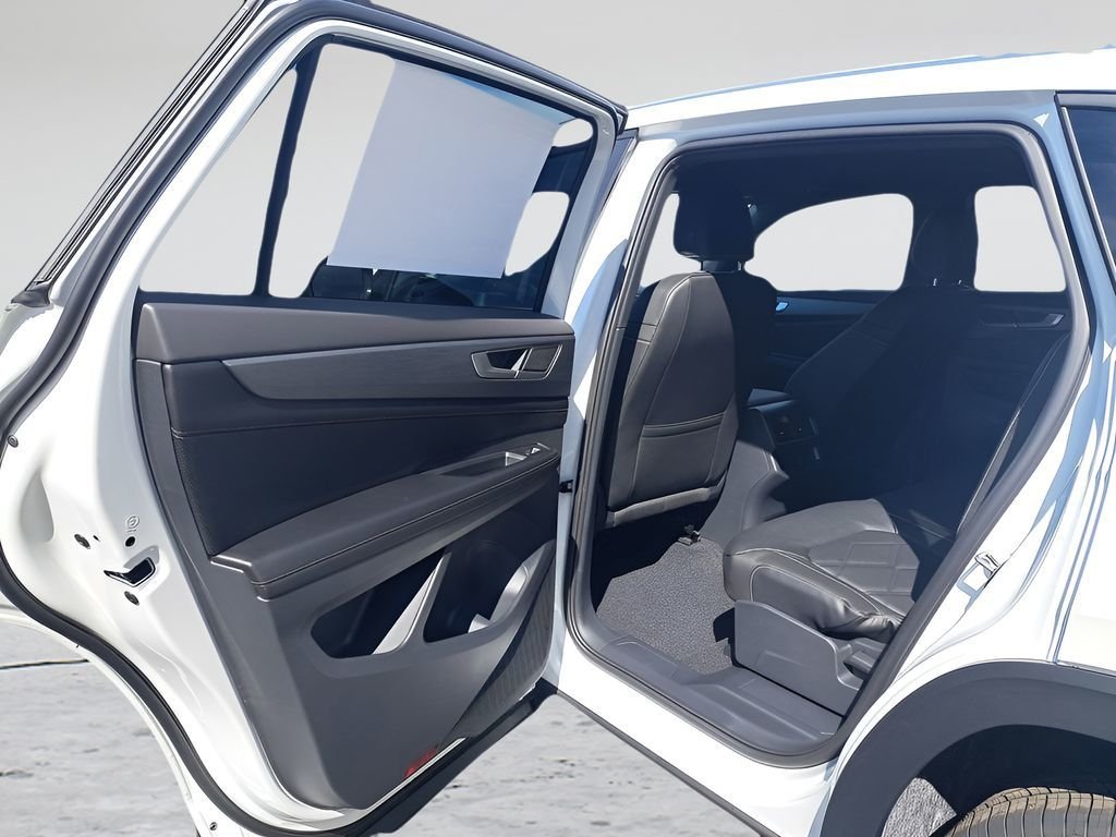 New 2026 White/off-white Volkswagen 2.0T SE image 27