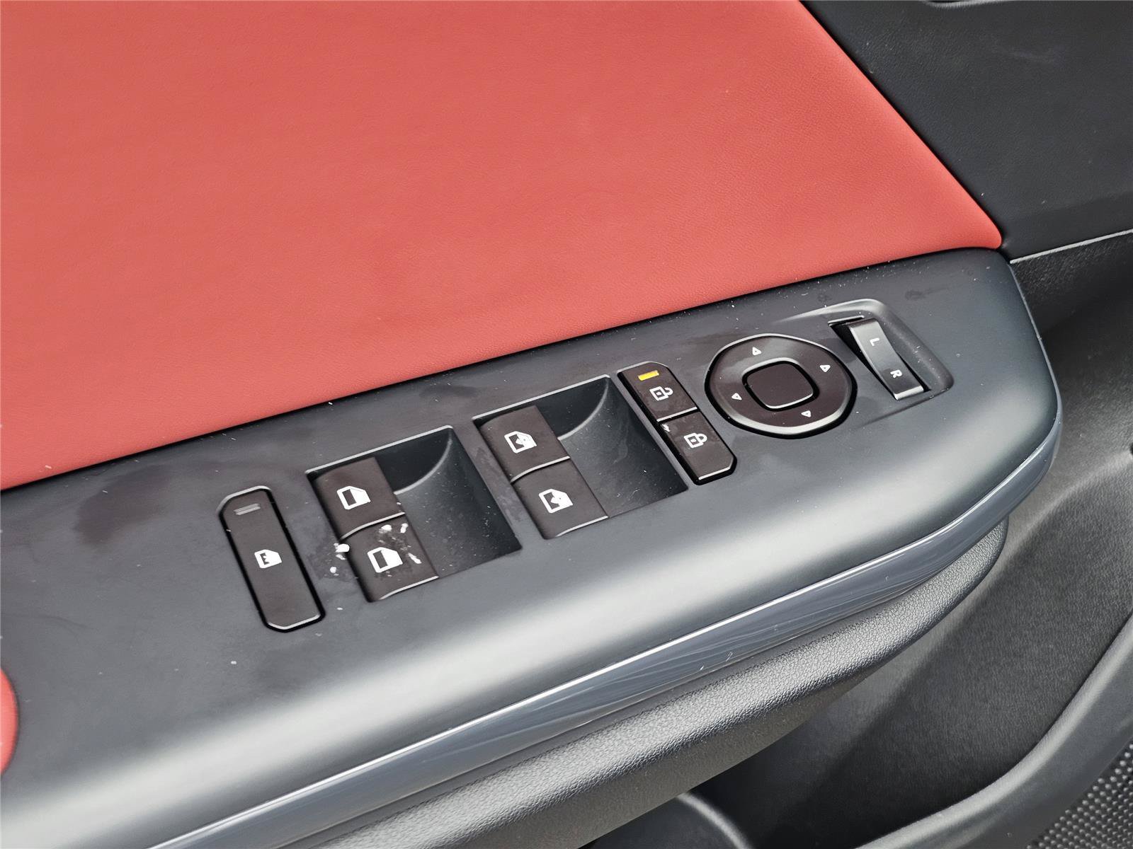 New 2025 Aurora Black Pearl Kia GT-Line Turbo image 17