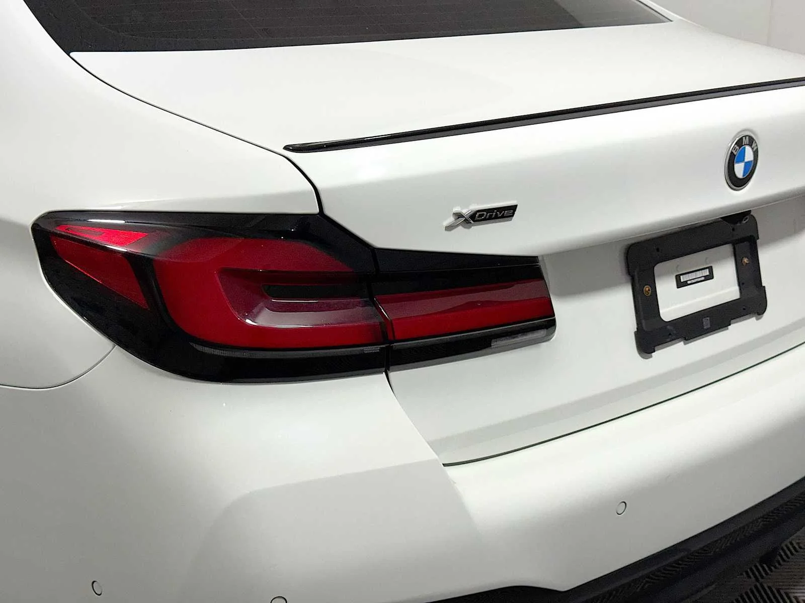 2023 BMW 5 Series 530i - Photo 27