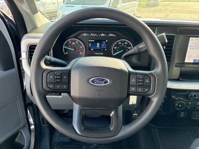 New 2026 Oxford White Ford F-250® XL image 28