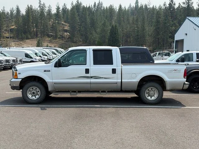 Used 1999 Oxford White Clearcoat Ford XL image 6