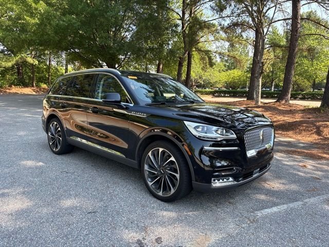 Used 2022 Black Lincoln Reserve image 6