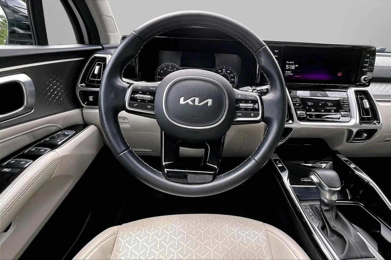 Certified Used 2022 White Kia SX image 10