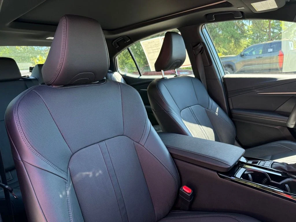 Used 2025  Toyota XSE image 21