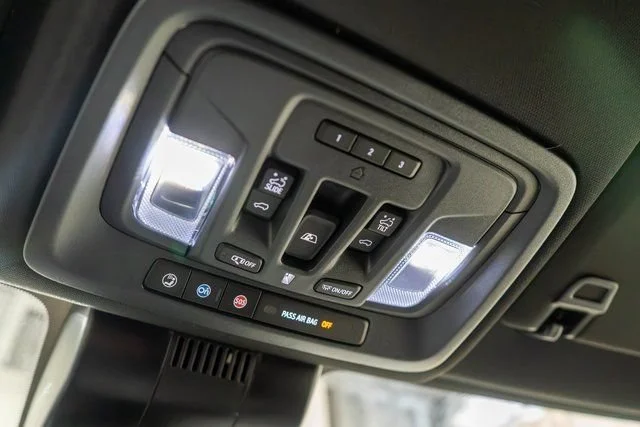 2026 Chevrolet Silverado 1500 High Country - Photo 38