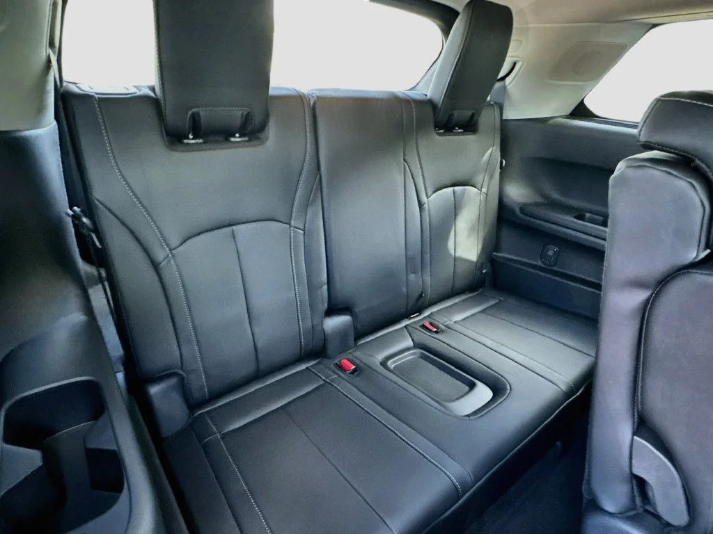 New 2027 White INFINITI LUXE image 29