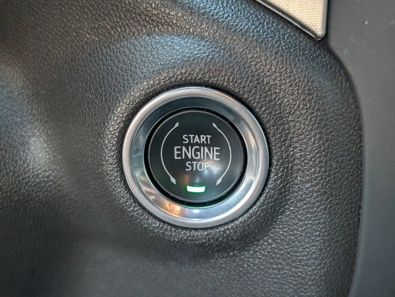 Used 2021 SUMMIT WHITE GMC SLT image 26
