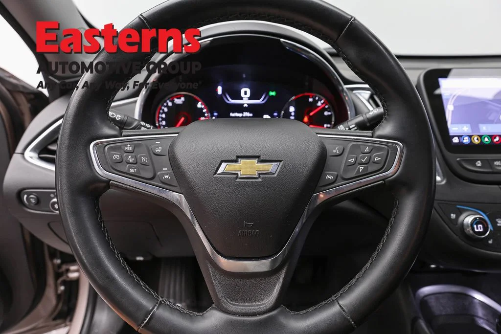 Used 2024 Gray Chevrolet LT image 10