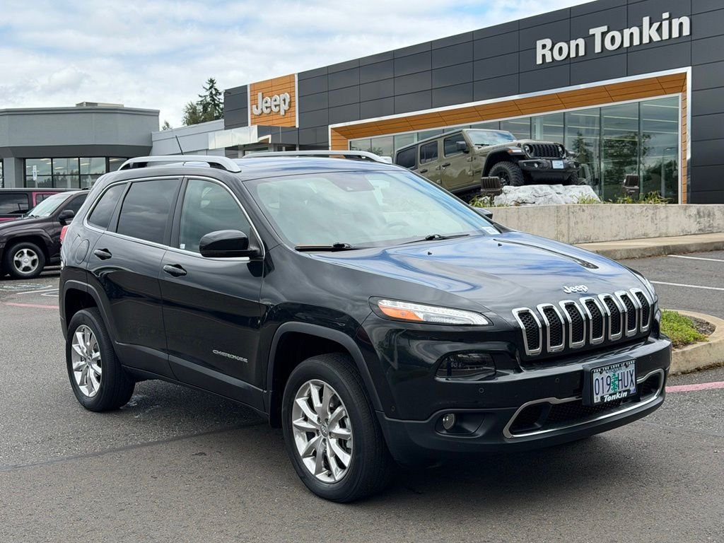 Used 2015 Jeep Cherokee Limited with VIN 1C4PJMDS3FW675720 for sale in Milwaukie, OR