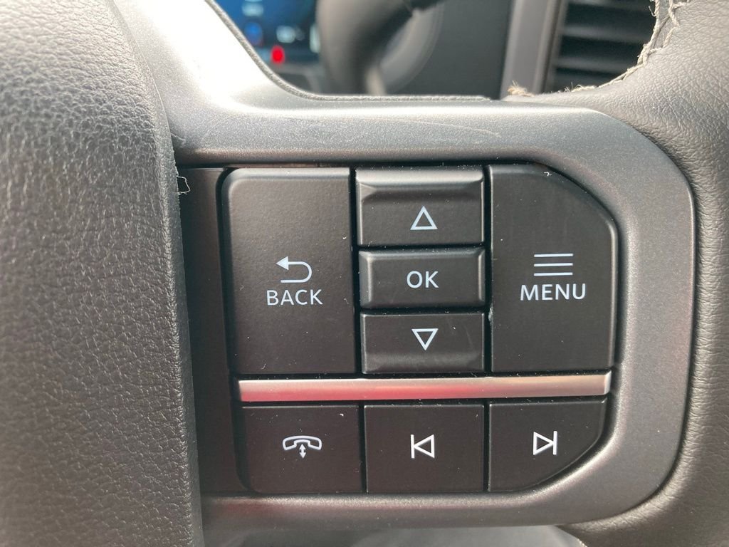 Used 2025 Gray Ford XLT image 33