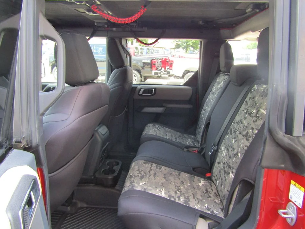 Used 2023 Red Ford Wildtrak image 31