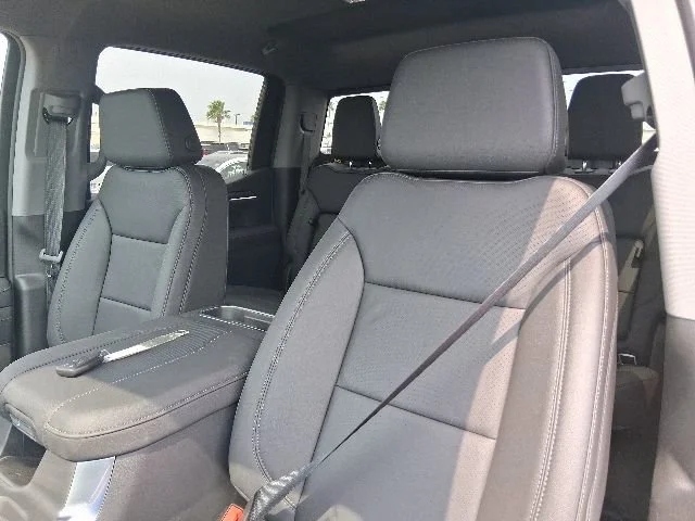 2026 GMC Sierra 1500 SLT - Photo 13