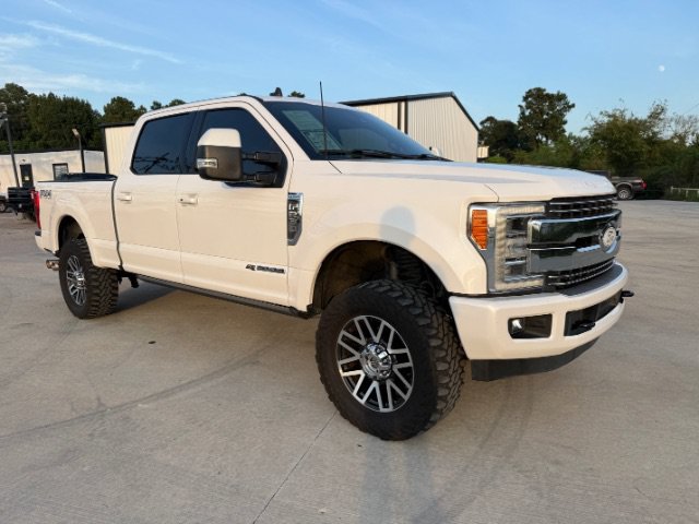 Used 2019 White Ford LARIAT image 7