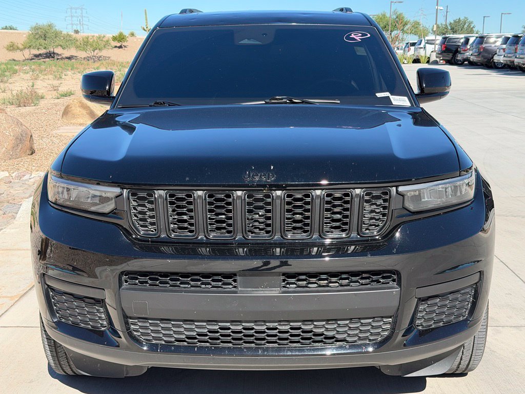 Used 2024 Black Jeep Altitude X image 3