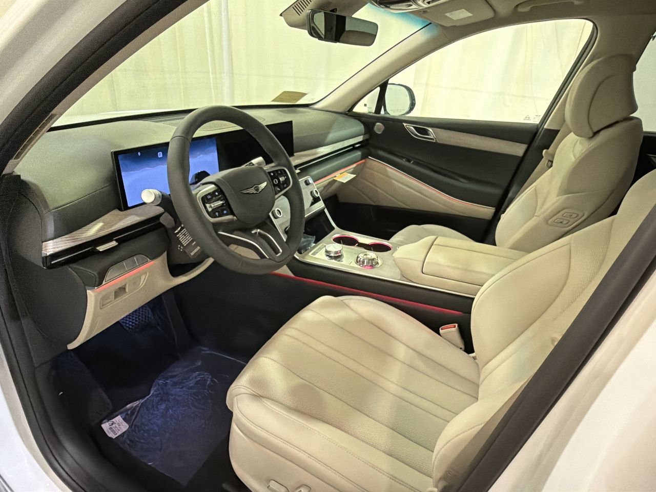 New 2026 Alta White Genesis 2.5T SELECT image 14