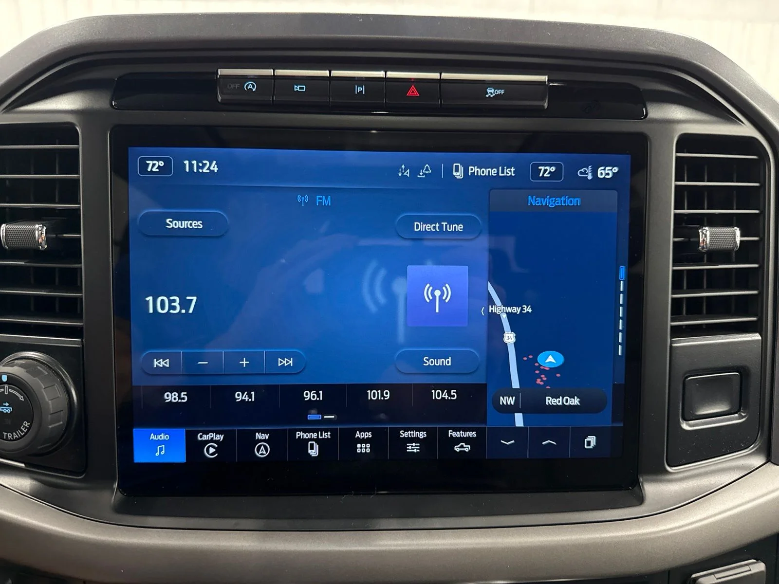 Used 2024 Blue Metallic Ford XLT image 22