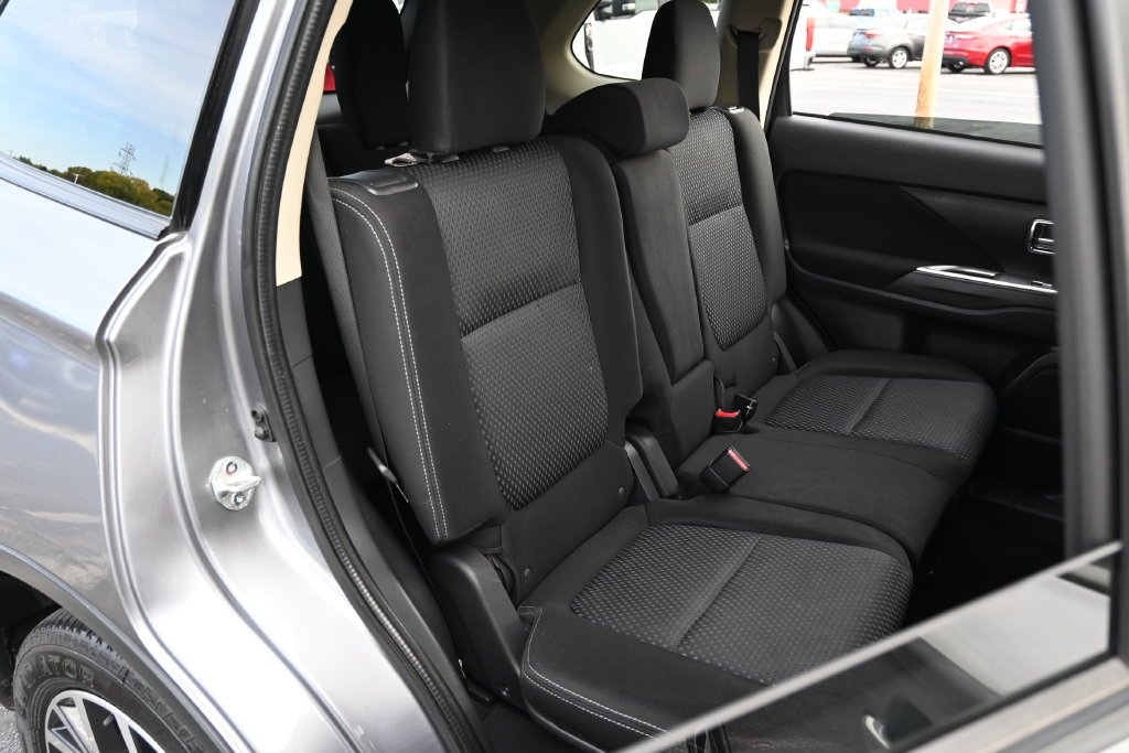 Certified Used 2018 Silver Mitsubishi ES image 23