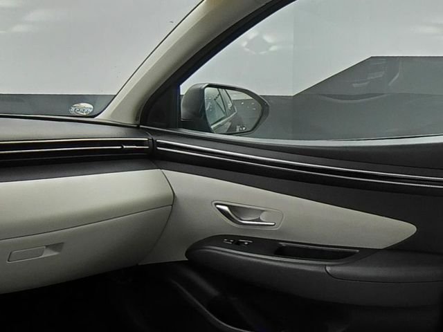 Used 2023 Black Hyundai SEL image 40