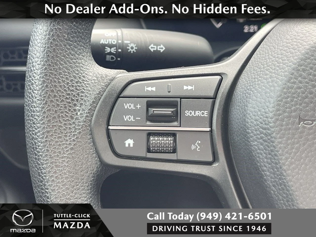Used 2025 White Honda LX image 36