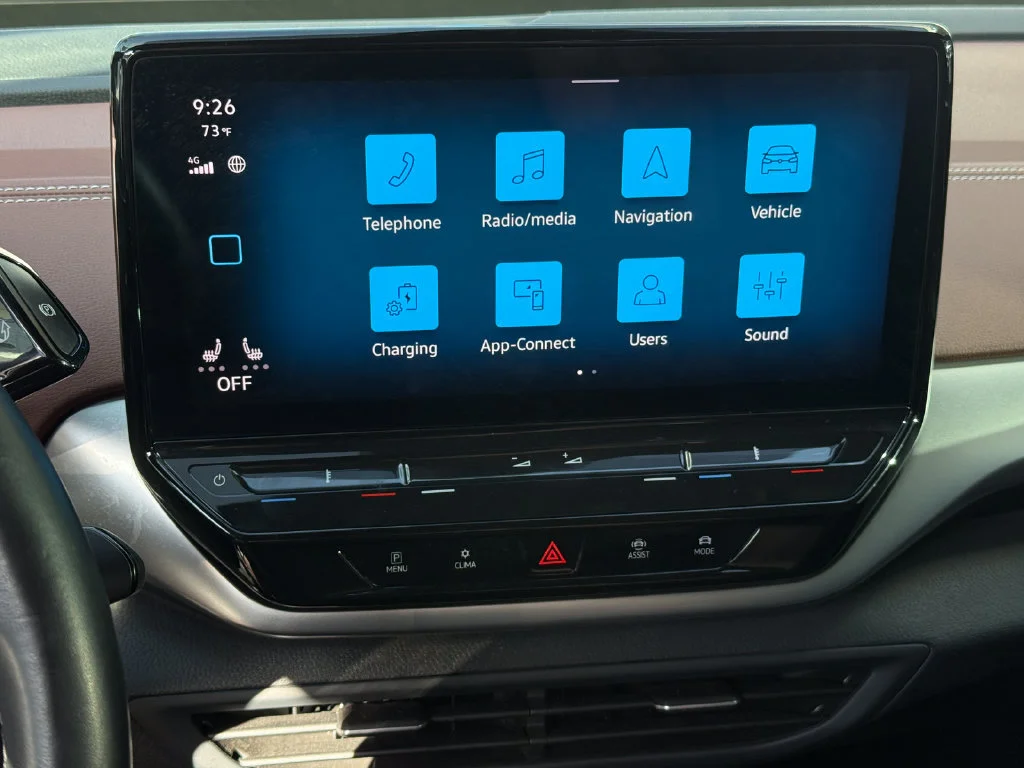 Used 2022  Volkswagen Pro S image 8