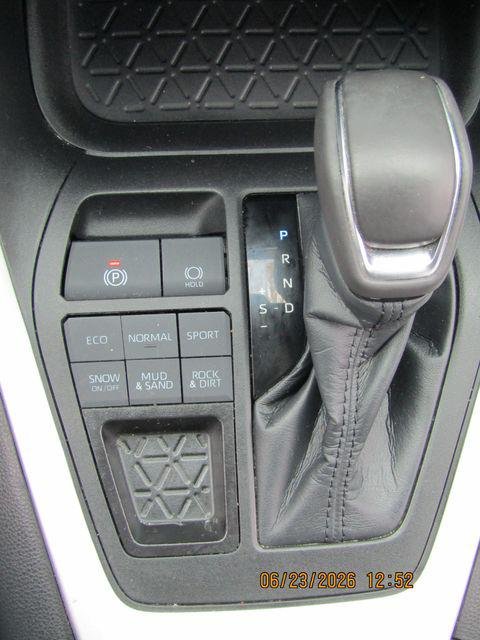 Certified Used 2023 RUBY FLARE PEARL Toyota  image 16