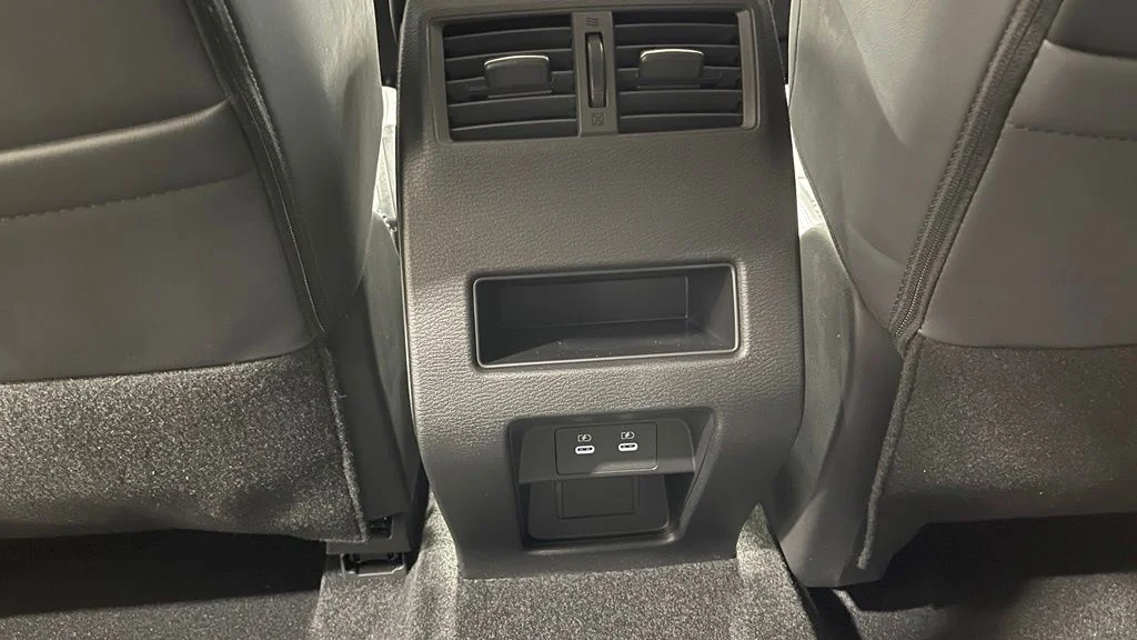 New 2026 White Diamond/Black Roof Mitsubishi TRAIL EDITION S-AWC image 27