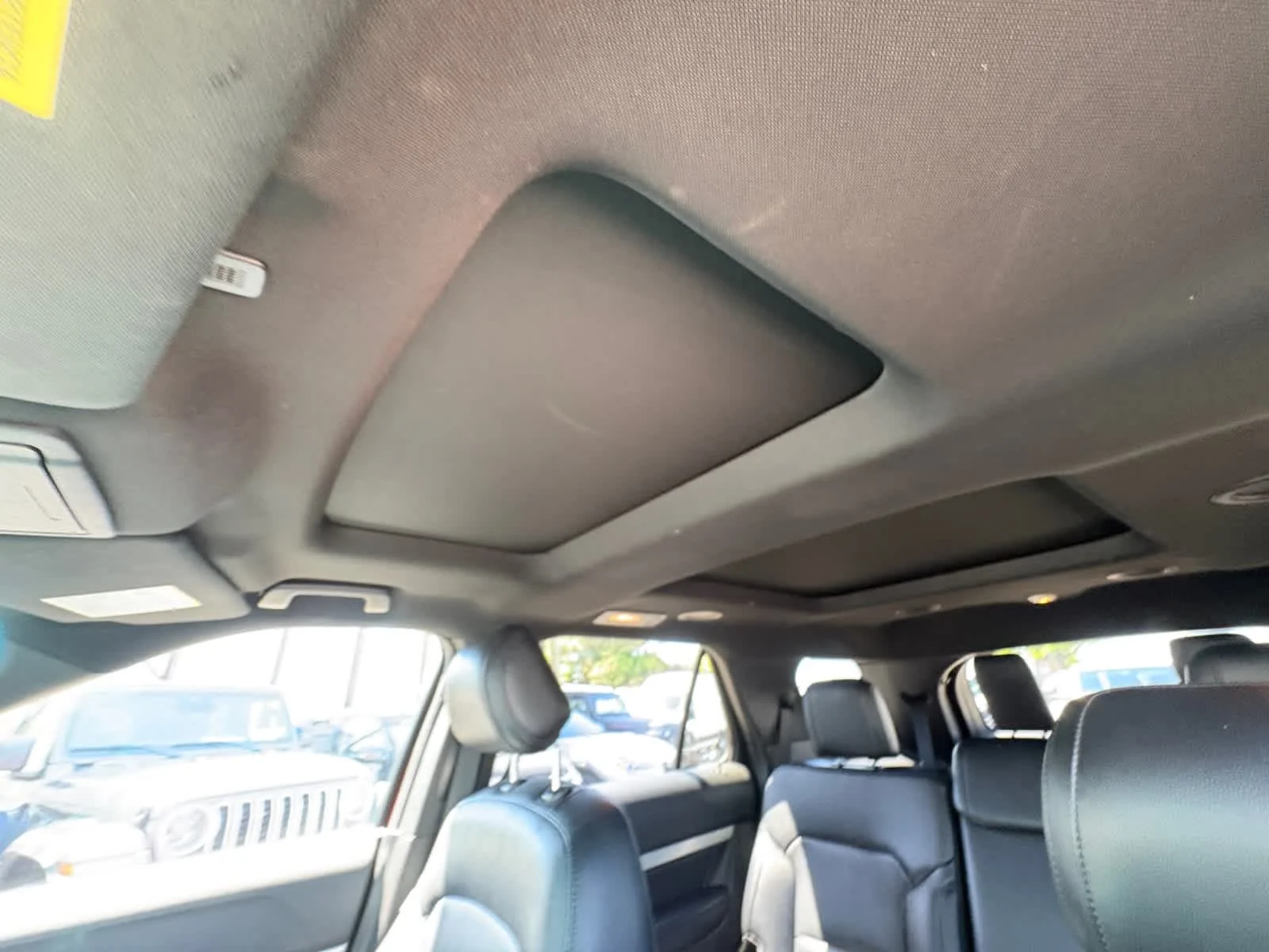 Used 2016 Ruby Red Metallic Tinted Clearcoat Ford XLT image 32