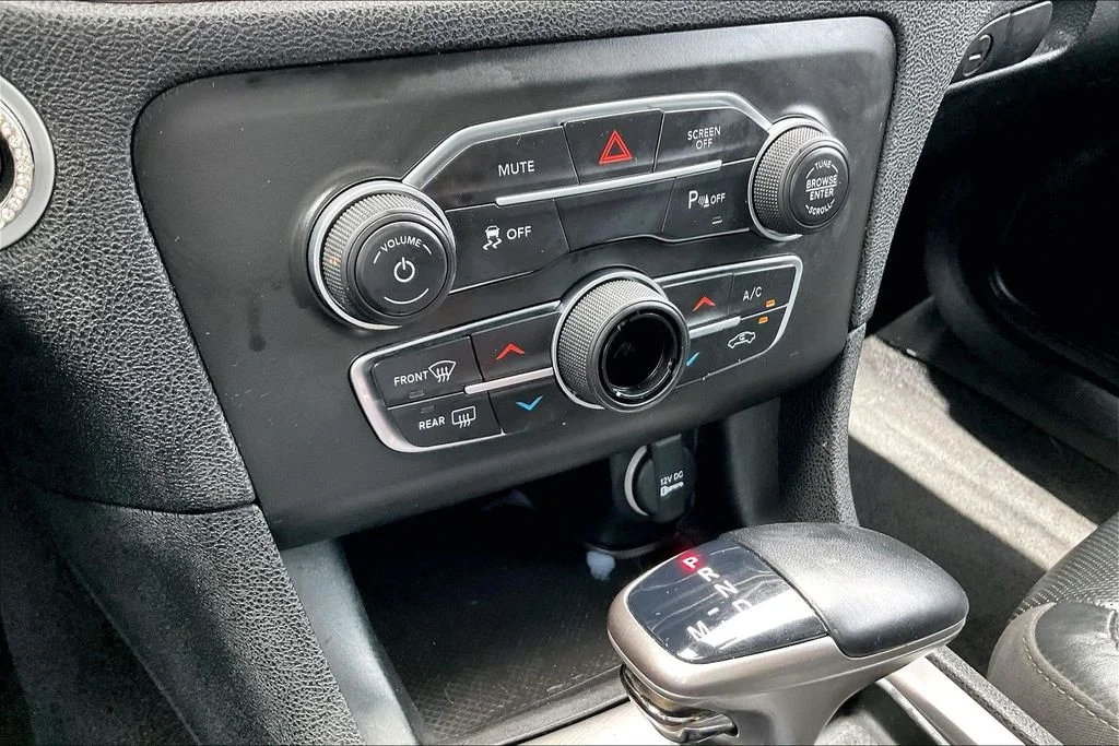 Certified Used 2022 Gray Dodge SXT image 24