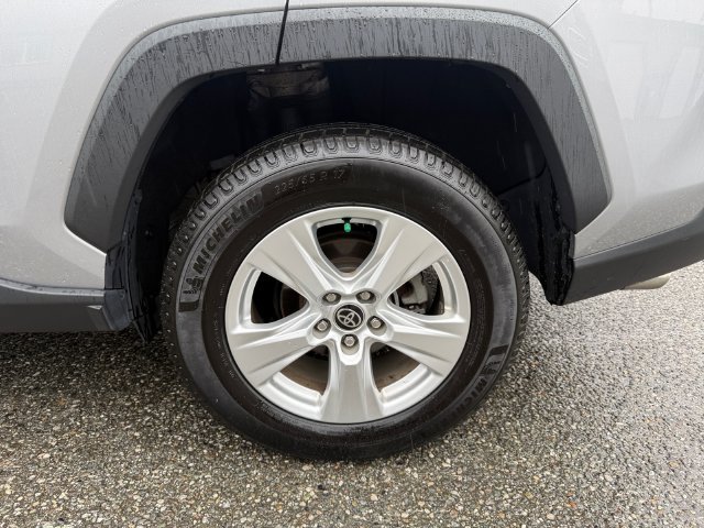 Used 2021 Silver Sky Metallic Toyota XLE image 26