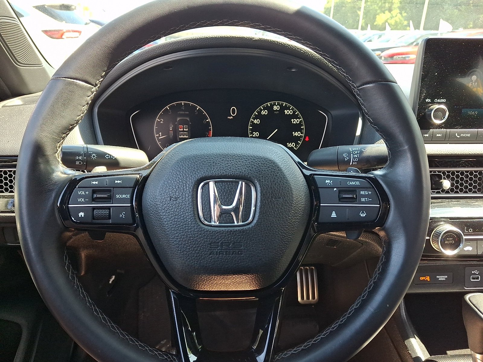 Used 2022 Lunar Silver Metallic Honda Sport image 15