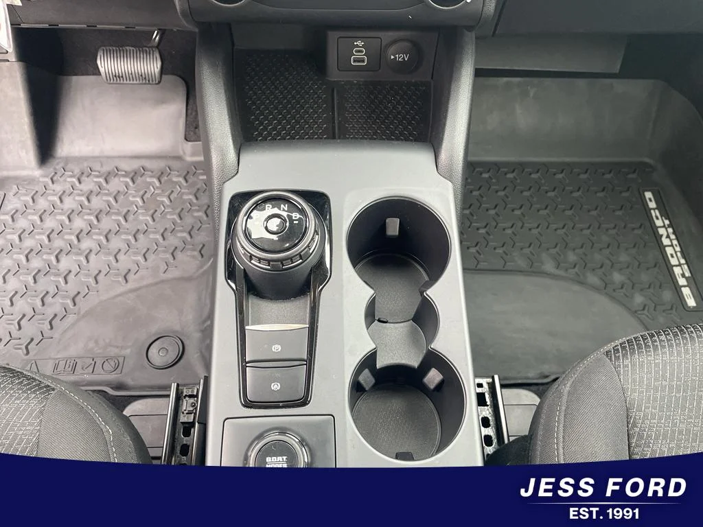 Used 2023 Oxford White Ford BASE image 18