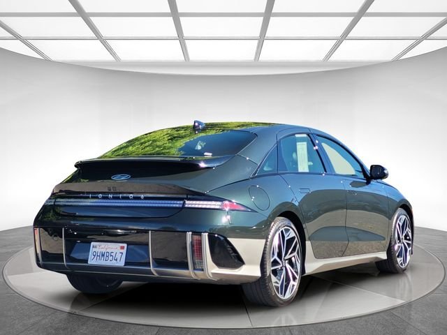 Used 2023 Green Hyundai Limited image 4